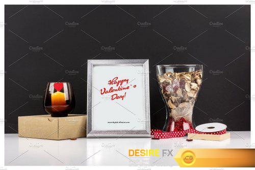 CreativeMarket Frame Mockup – Valentine`s Day Theme 1240973