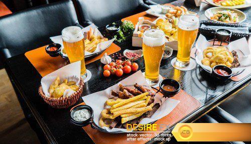Appetizer in the bar – 25 UHQ JPEG