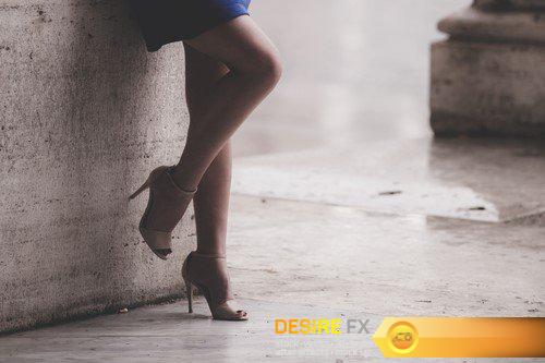 A girl in high heels 7X JPEG